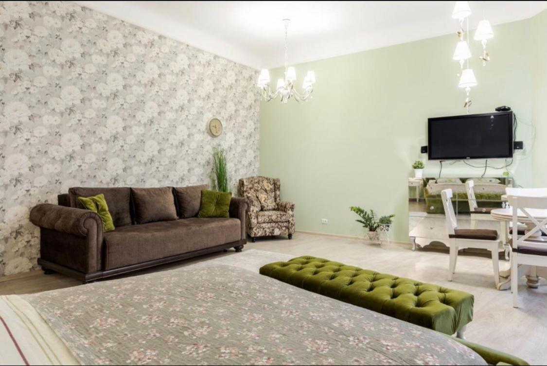 Edem Apartments In Львов Экстерьер фото